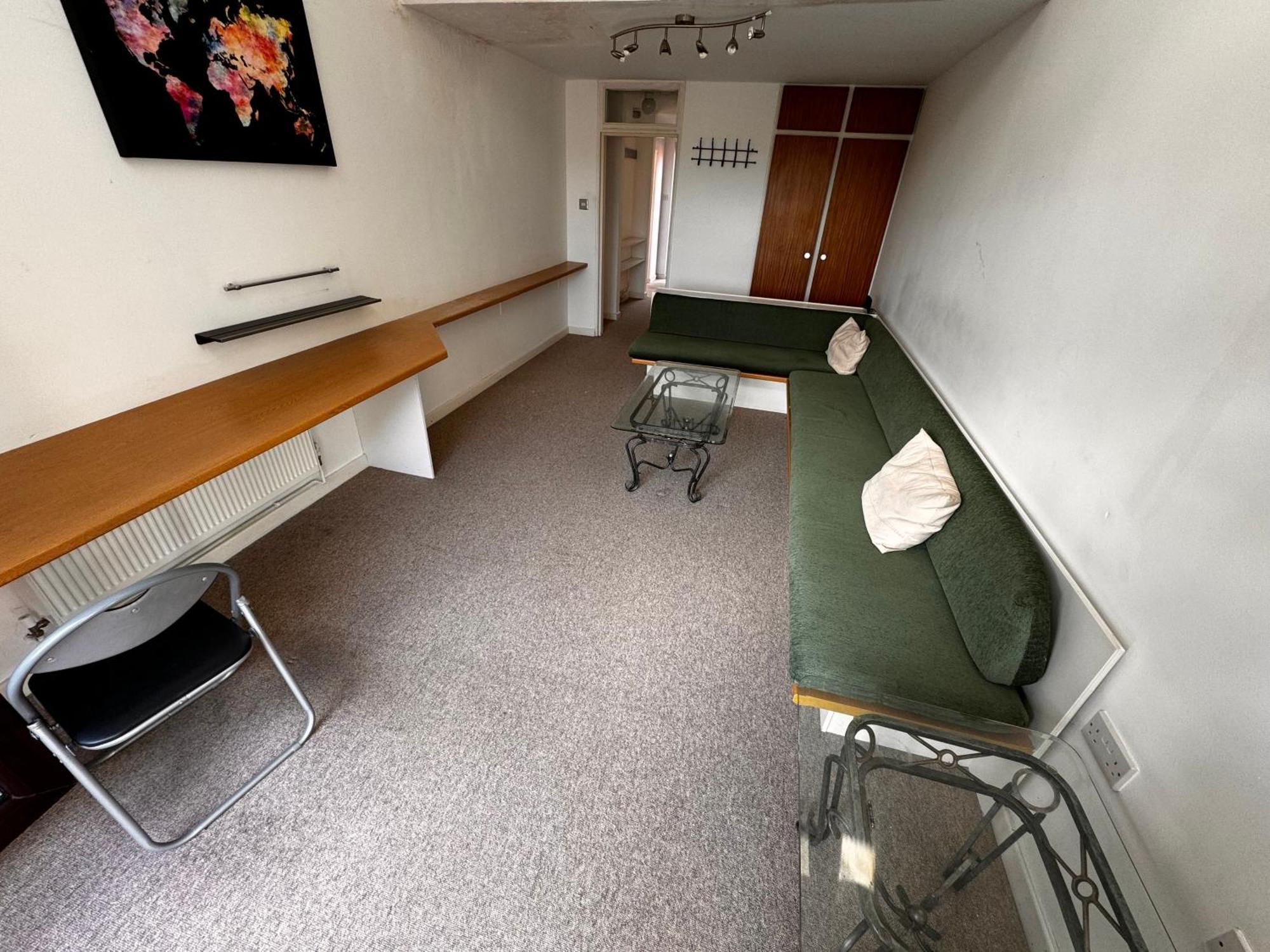 Two-Bedroom Flat Close To Uni & Shopping Center With Free Parking Coventry Exterior foto